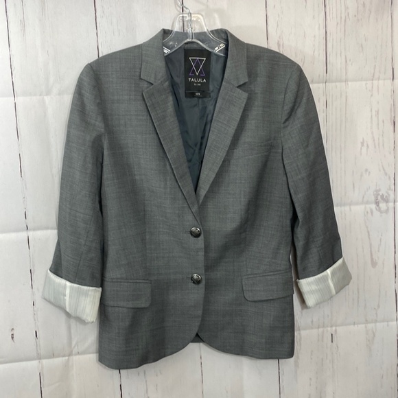 C38. Aritzia talula wool blazer size 6 - Picture 1 of 13